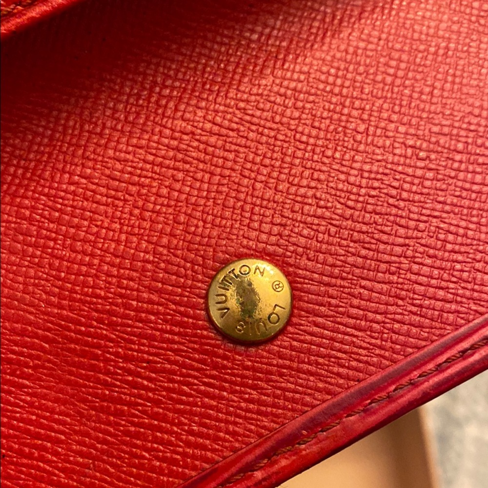 Louis Vuitton Red Epi calfskin & vachetta leather 6 key & card holder wallet - Picture 6 of 15